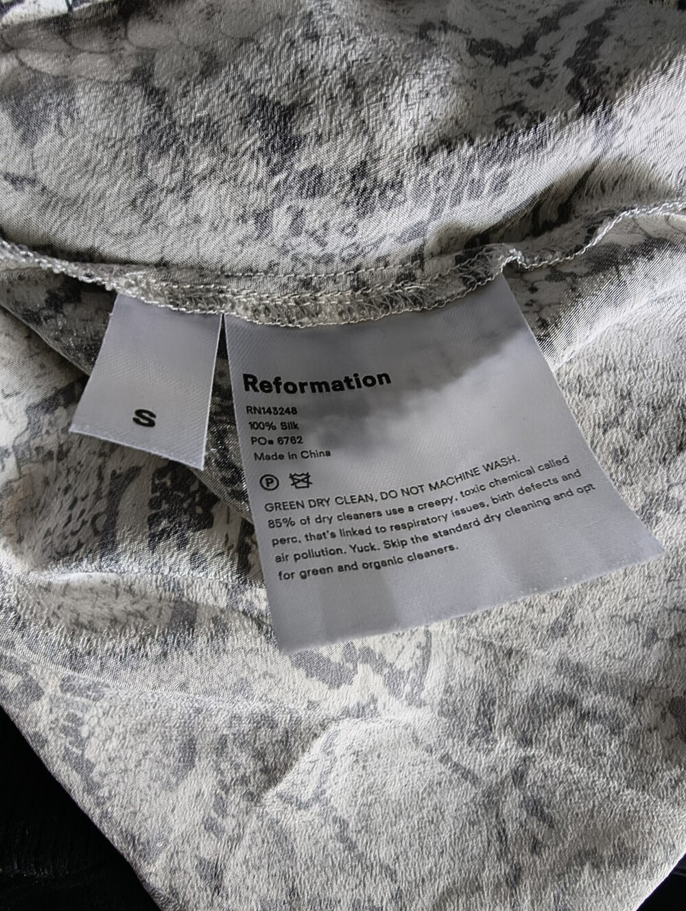 Reformation Beth Silk Camisole In Python S - Picture 6 of 6